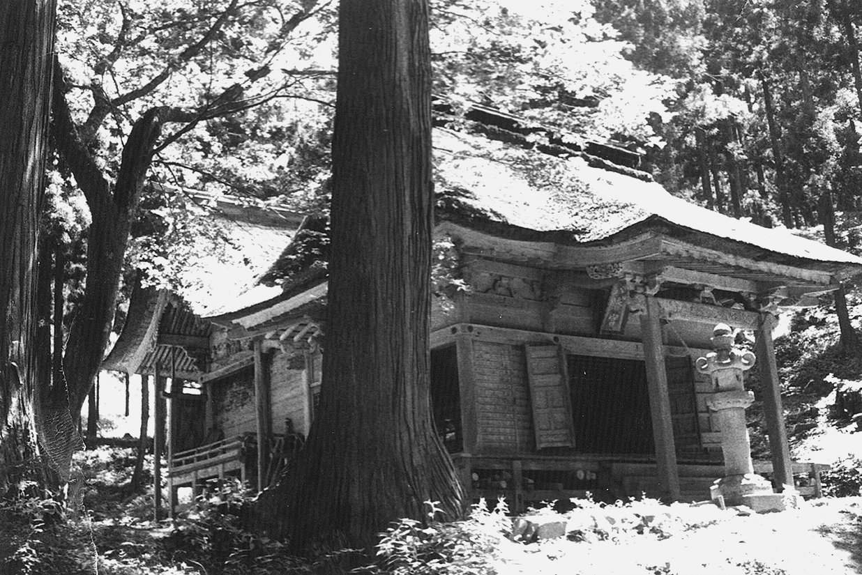 鳥越八幡神社