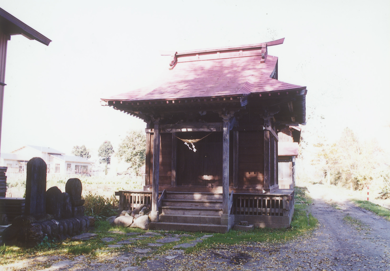 仁間村水神社