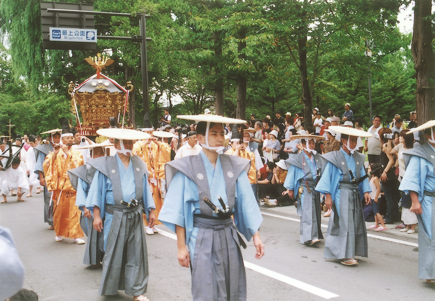 神輿渡御行列（新庄祭り）