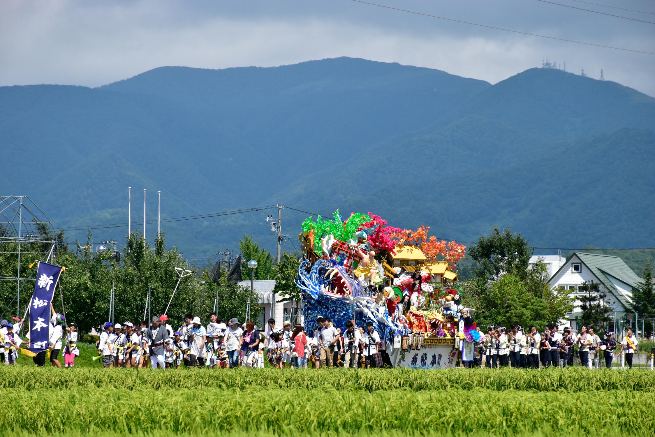 田園と山車