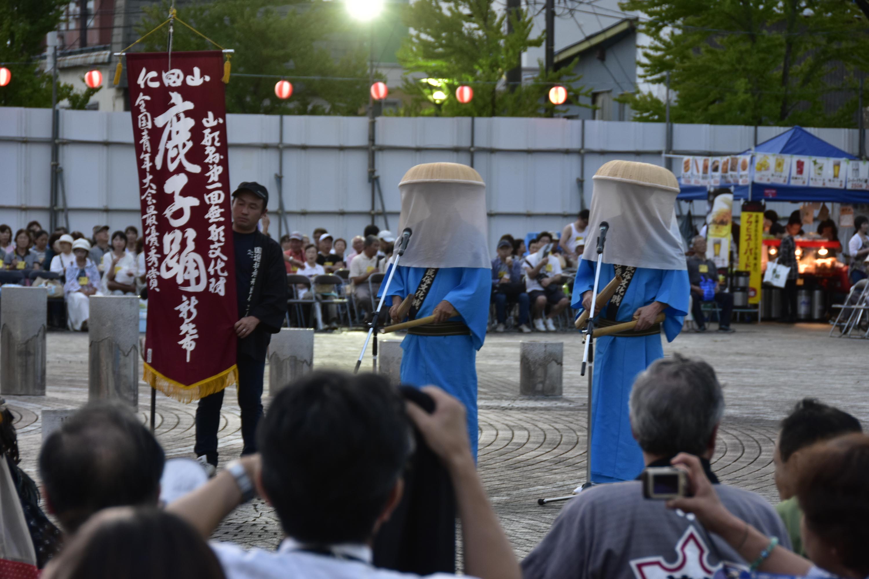 仁田山鹿子踊り