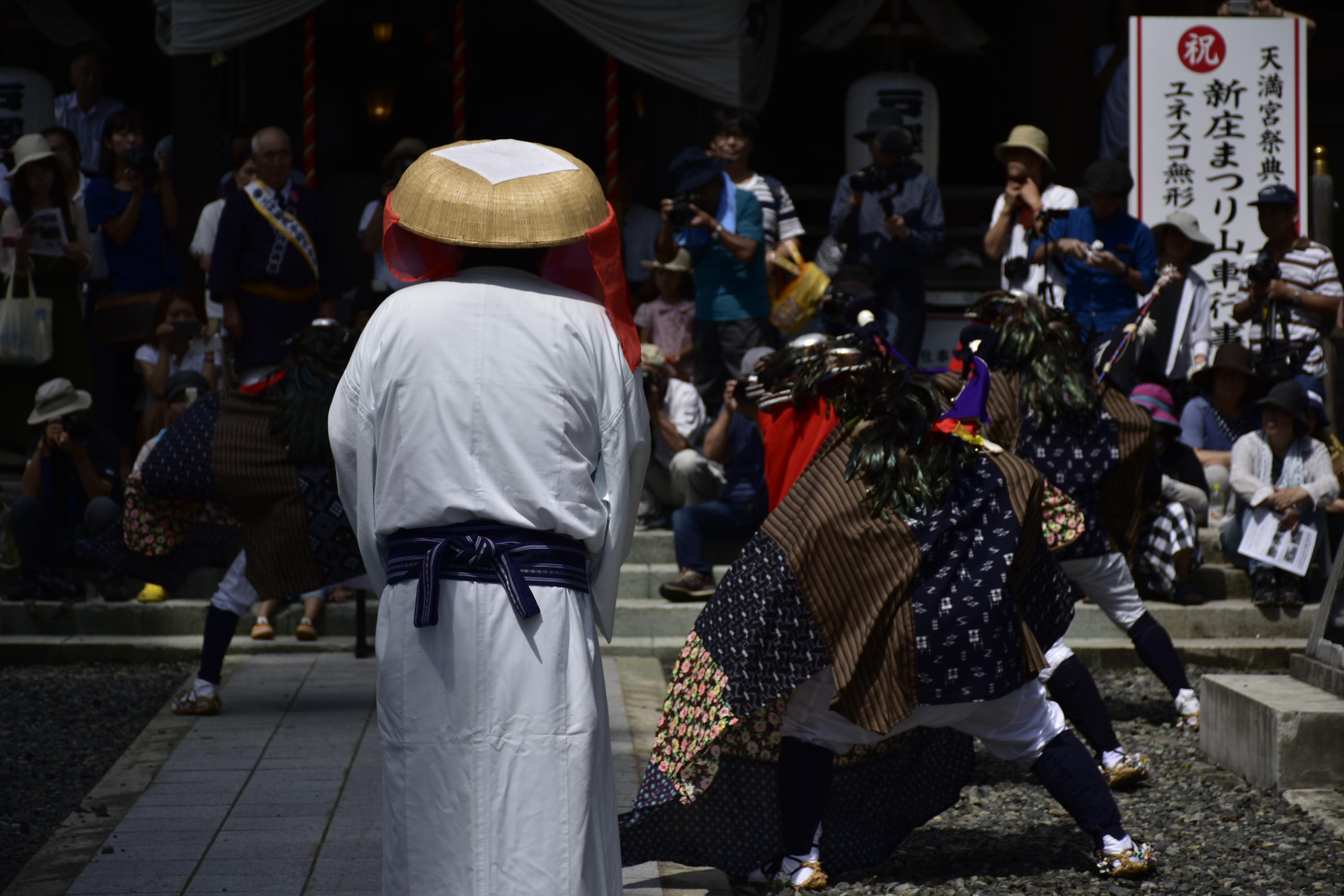 萩野鹿子踊