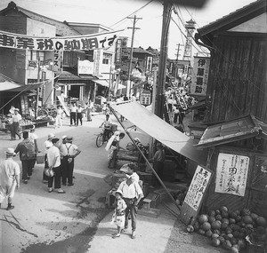 北本町通り（昭和20年代末ころ）