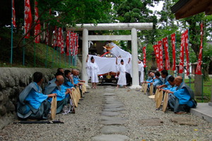 新庄まつり神輿