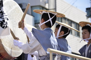 神輿渡御の太鼓